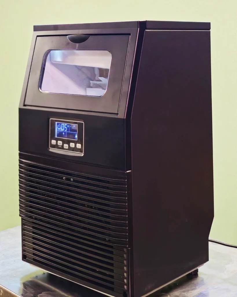 یخساز نوا NOVA