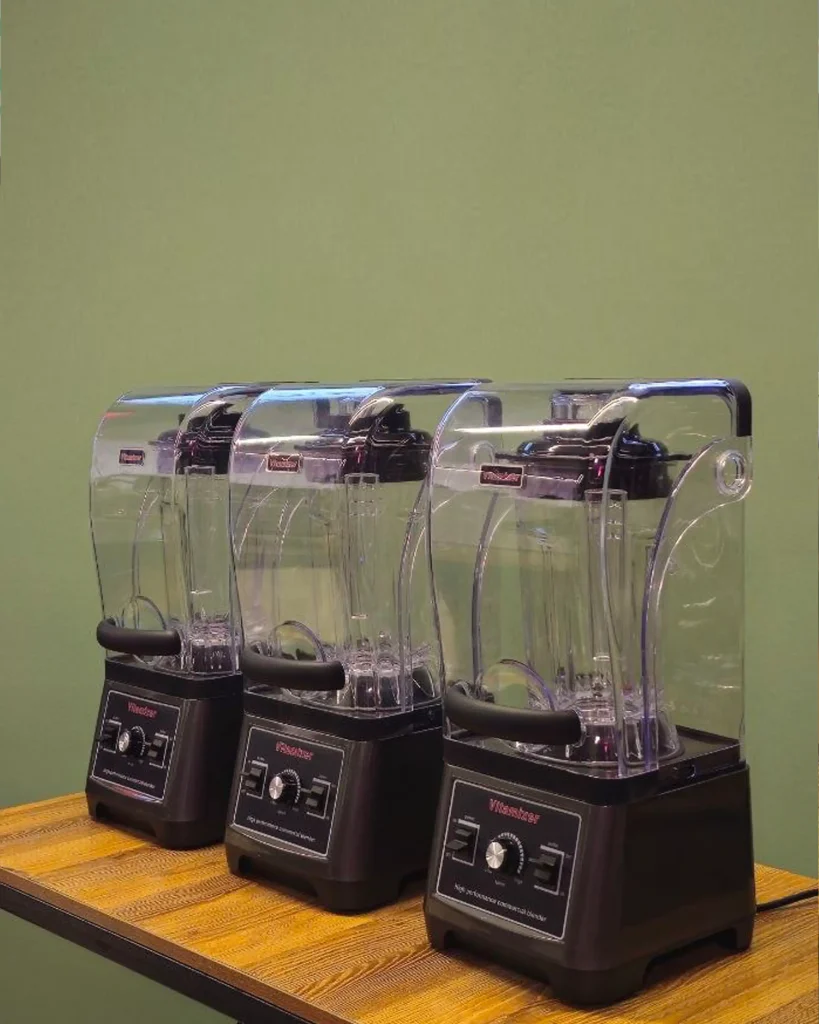 بلندر کاوردار ویتامیکسر(Vitamixer) پارچ ۲٫۵،غول بی‌صدای کافه شما